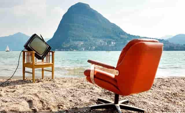 八代雅阁方向盘饰条拆(八代雅阁方向盘按键介绍)